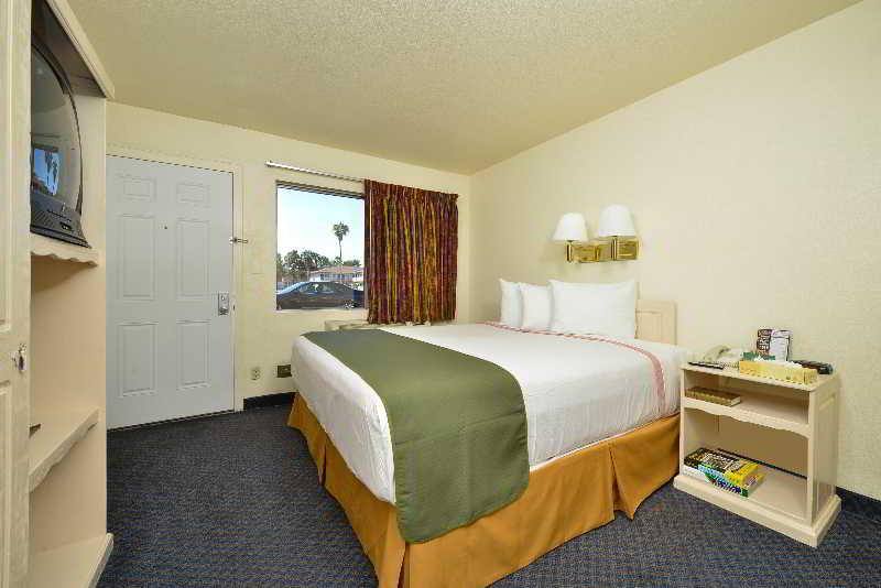Americas Best Value Inn Las Vegas Strip المظهر الخارجي الصورة