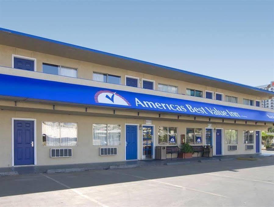 Americas Best Value Inn Las Vegas Strip المظهر الخارجي الصورة