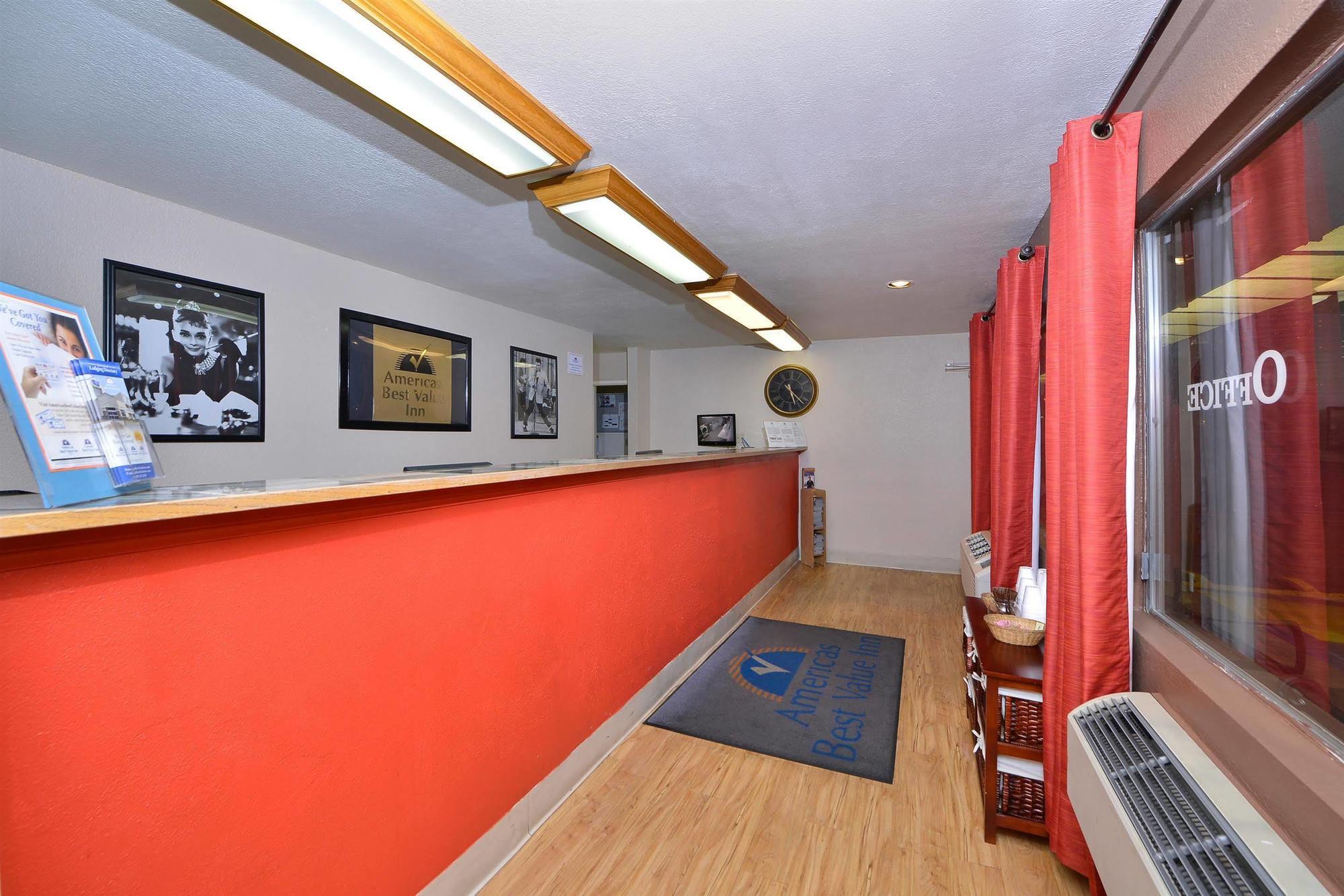 Americas Best Value Inn Las Vegas Strip المظهر الخارجي الصورة