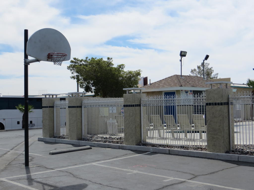 Americas Best Value Inn Las Vegas Strip المظهر الخارجي الصورة