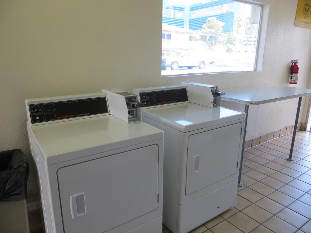 Americas Best Value Inn Las Vegas Strip المظهر الخارجي الصورة