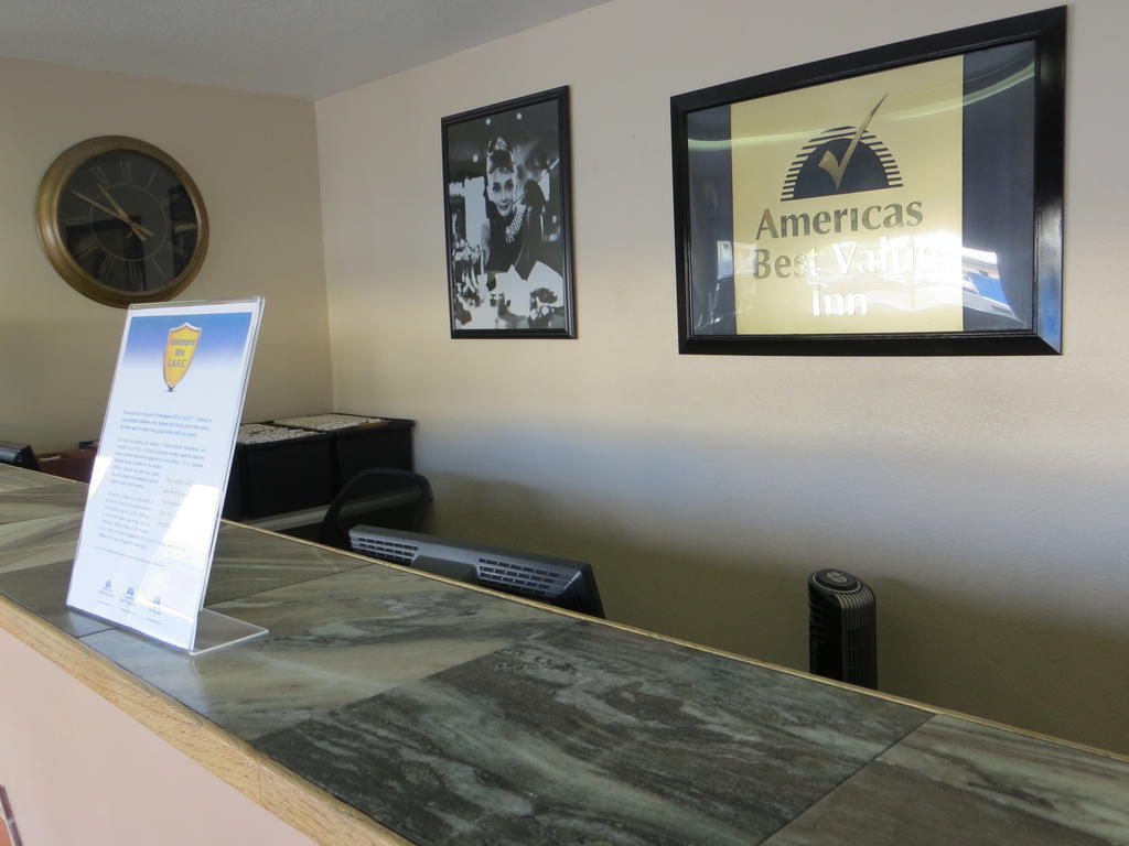 Americas Best Value Inn Las Vegas Strip المظهر الخارجي الصورة